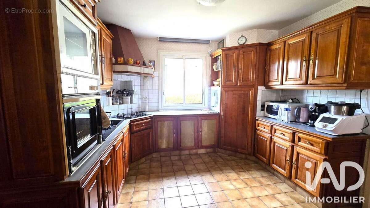 Maison 121 m² à Erce-Pres-Liffre  - photo 2