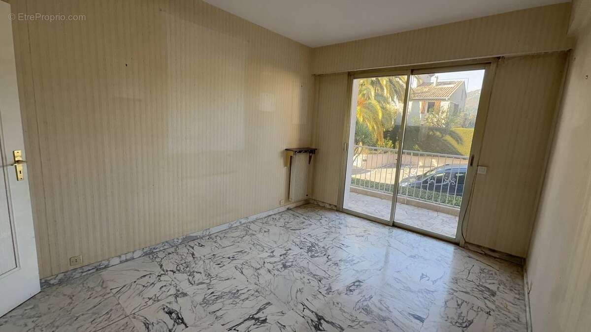 Appartement à VENCE