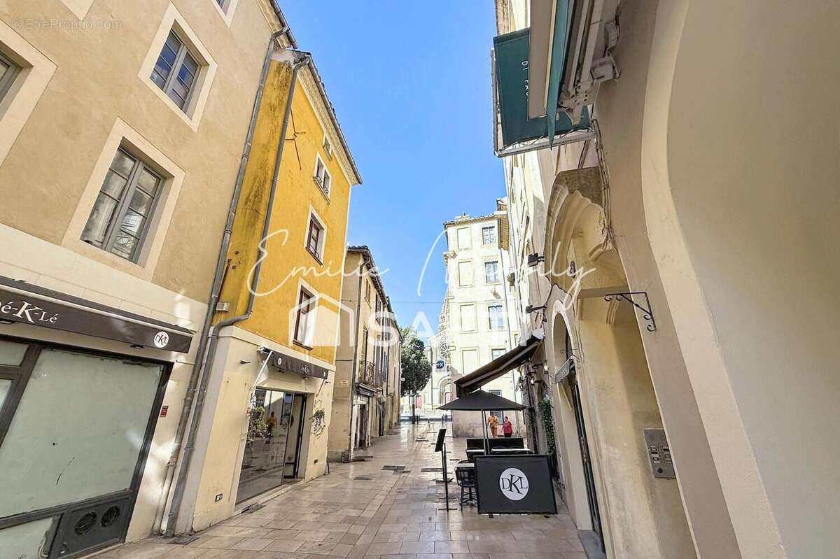 Photo 2 - Appartement à NIMES