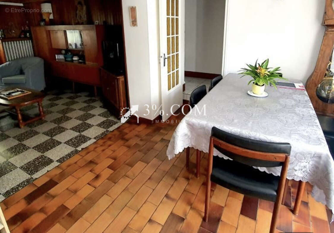 Maison à AULNAY-SOUS-BOIS