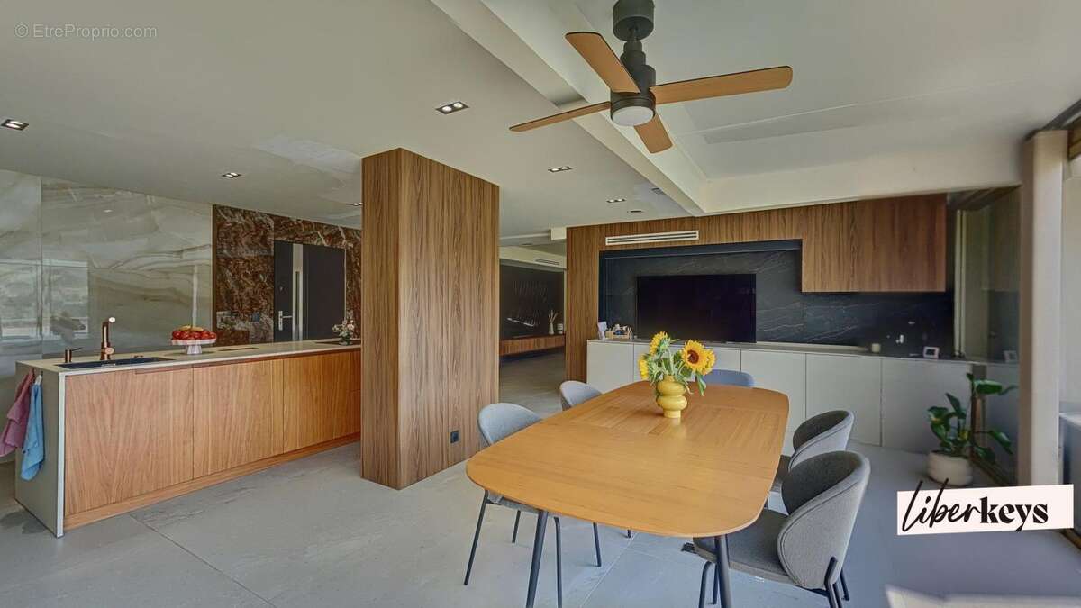 Mandelieu-la-Napoule – Penthouse d'exception avec piscine & vue dégagée - photo 4