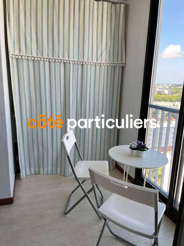 Route de Seysses - Type 4 de 74m²+2 loggias - Loué 890 - photo 5