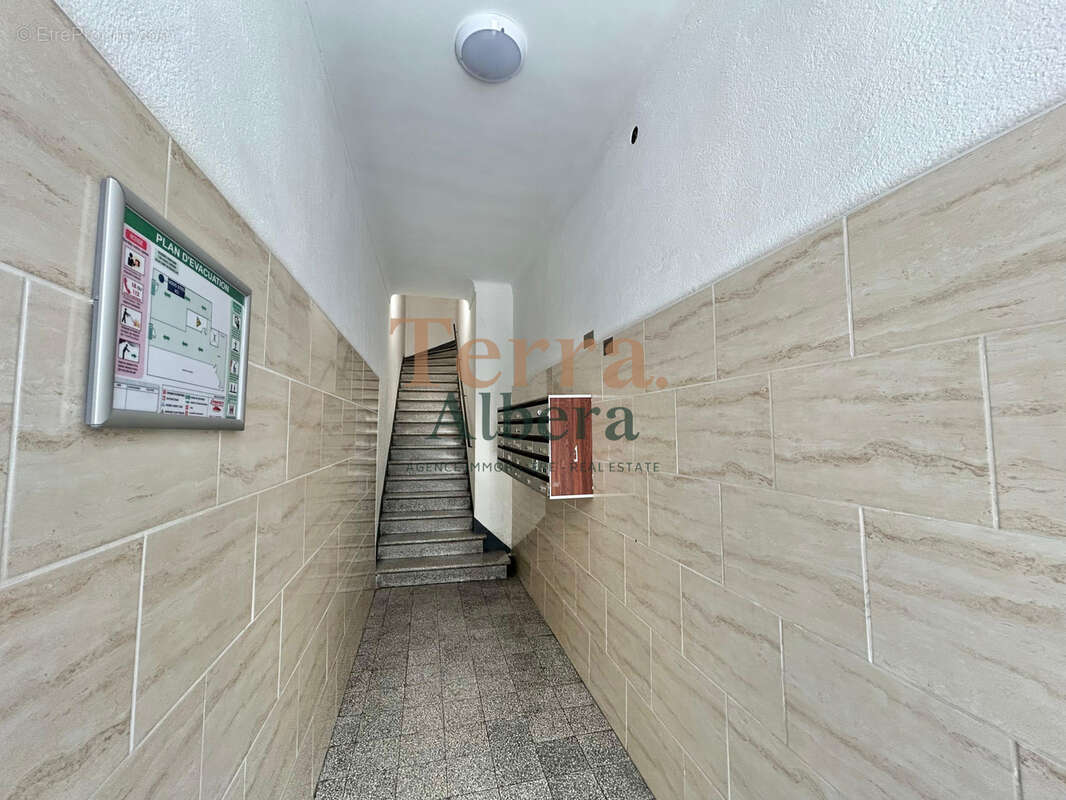 CANET Plage - Appartement Type 3 - traversant -BALCON - photo 15