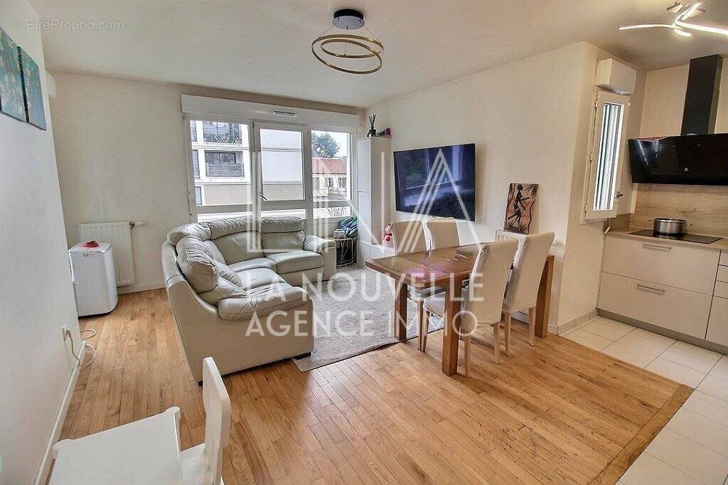 Appartement à ROMAINVILLE