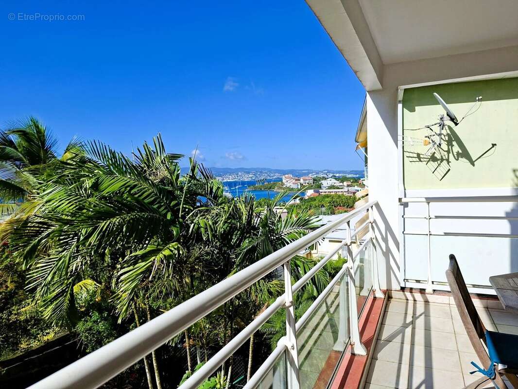 Appartement à LES TROIS-ILETS