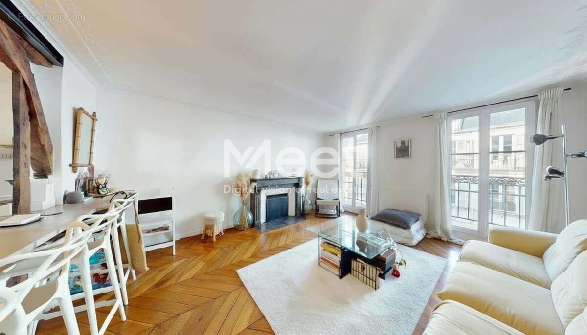 Appartement à PARIS-11E