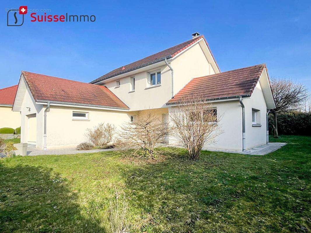 Maison Perouse 6 pièce(s) 168 m2 - photo 2