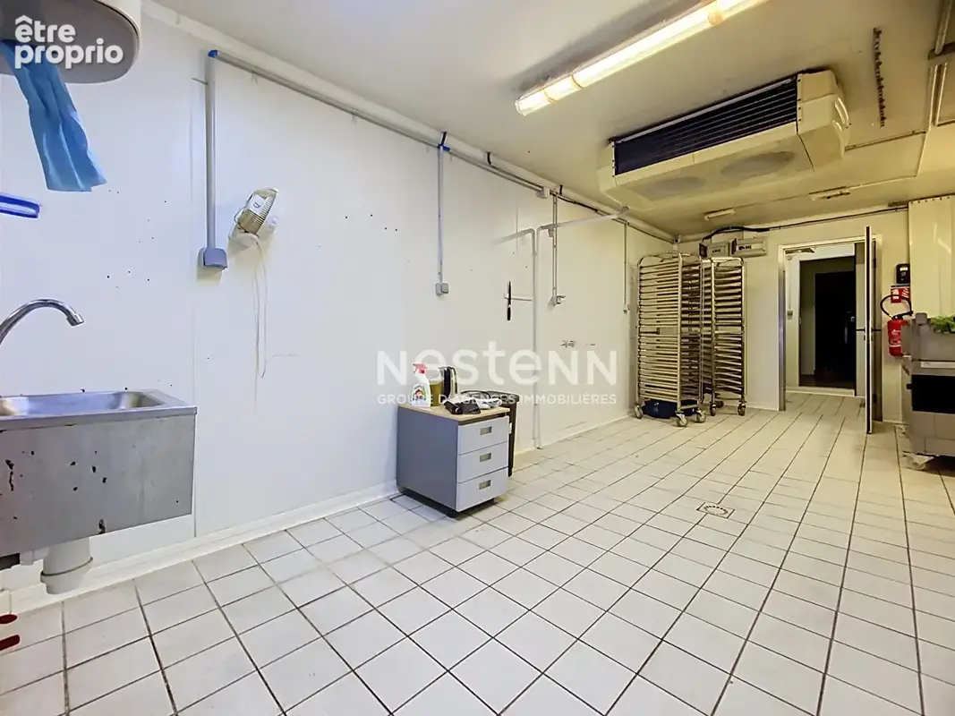 Vallauris - emplacement n°1 - centre ville-fond de commerce-130 m2 - photo 5