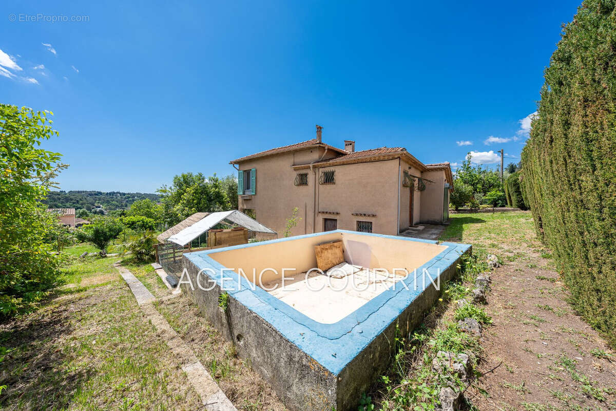 Maison à GRASSE