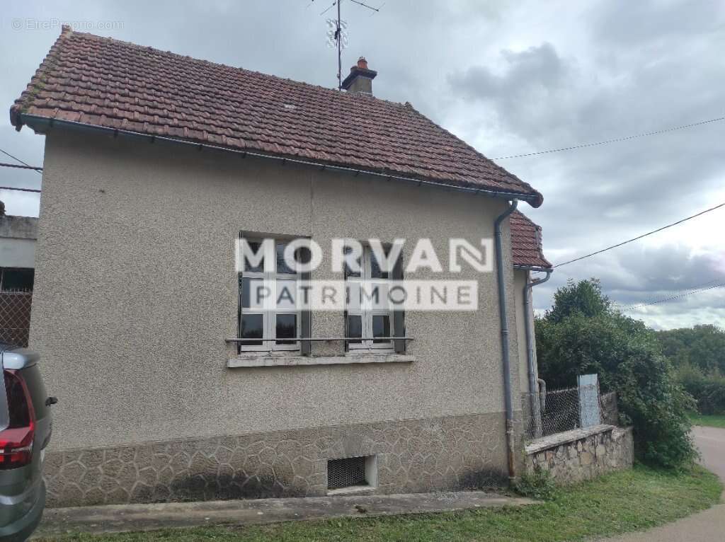 Maison à DOMMARTIN