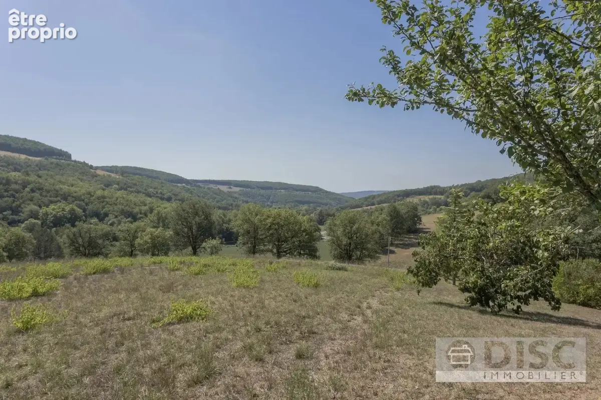 Belle maison moderne avec 1 hectare de terrain et belles vues - photo 8