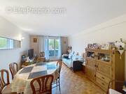 Appartement à L'HAY-LES-ROSES