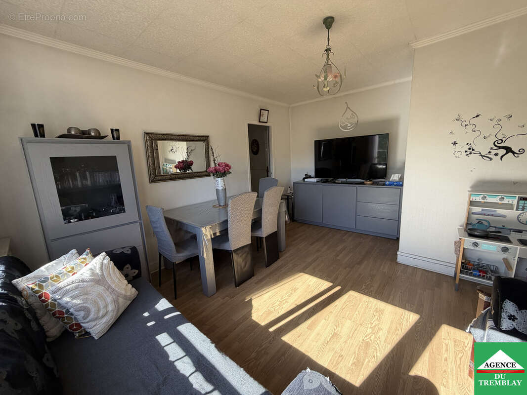 Appartement à SAINT-MAURICE