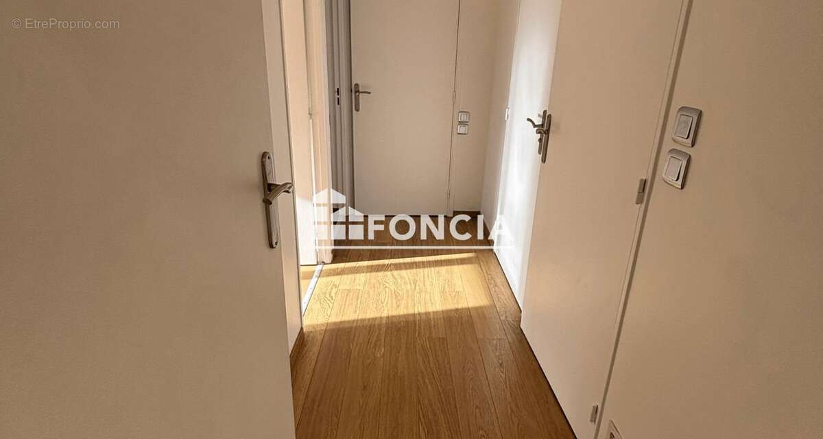 Appartement à SAINT-GRATIEN