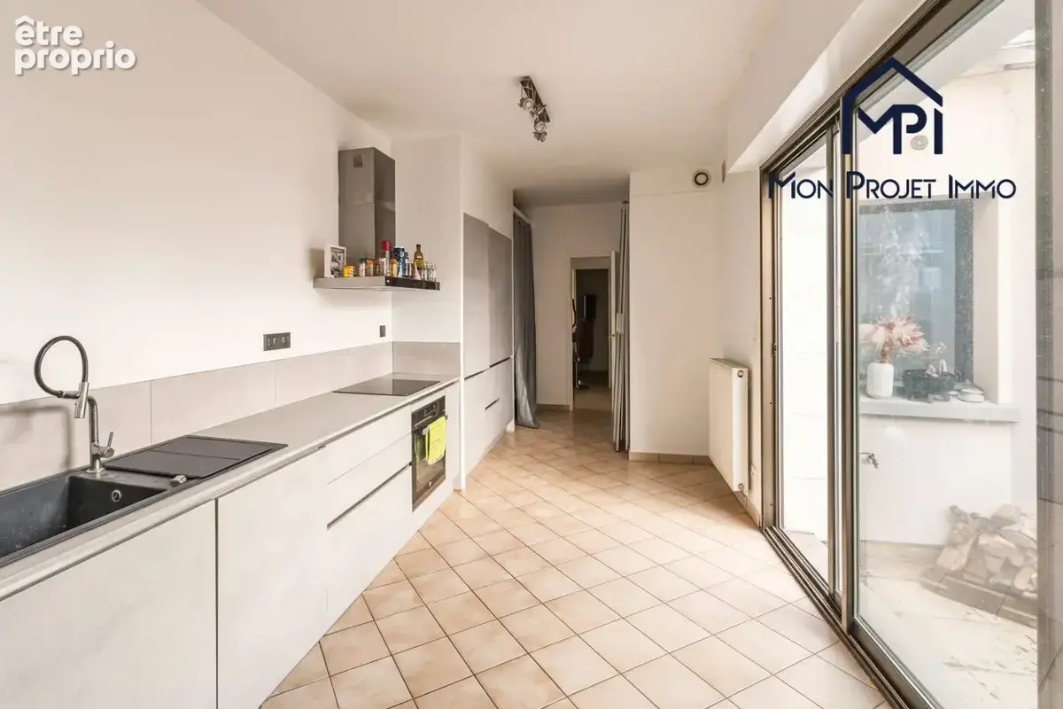 Maison 6 pièces 126 m² à vendre à Laval (53000) - photo 3