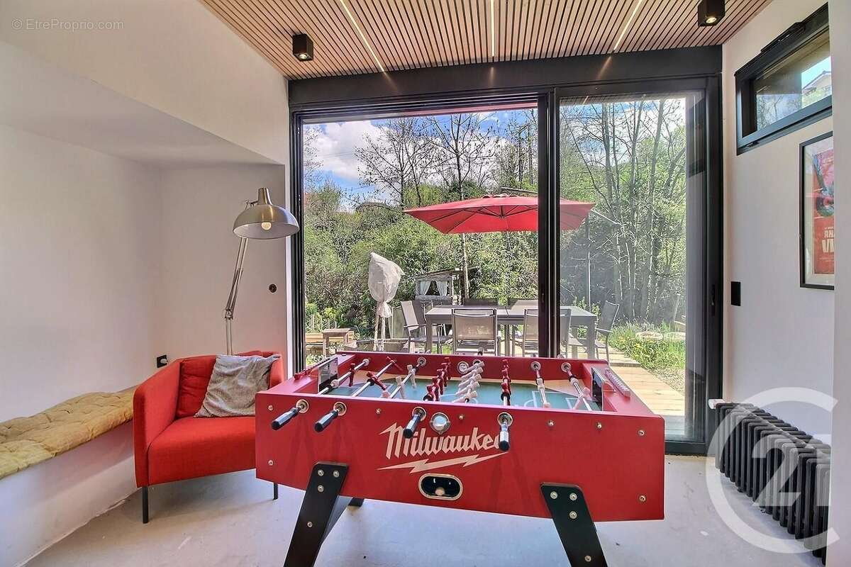 Maison à NEUVECELLE