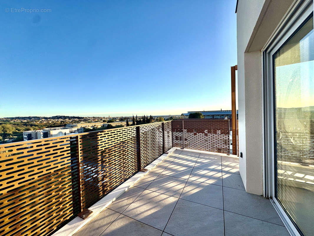 Appartement à FREJUS