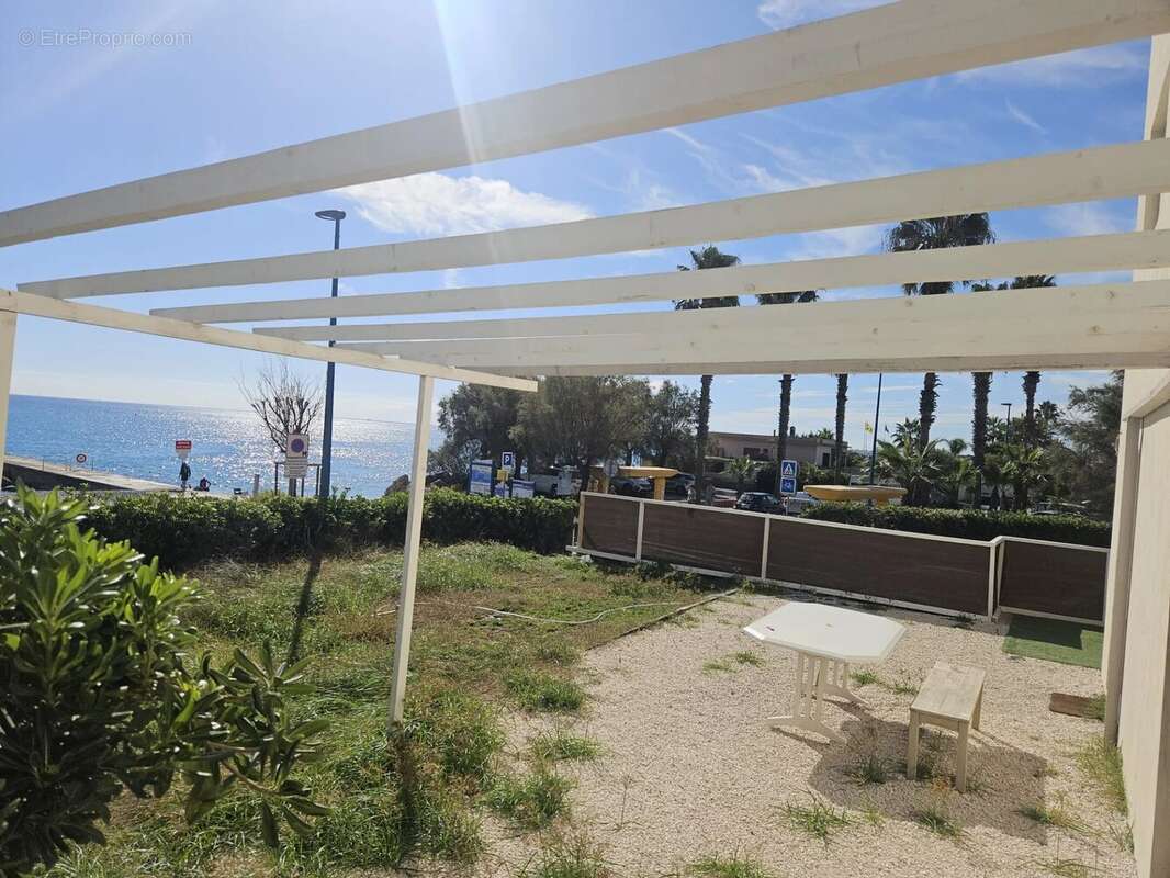 Appartement à VILLENEUVE-LOUBET