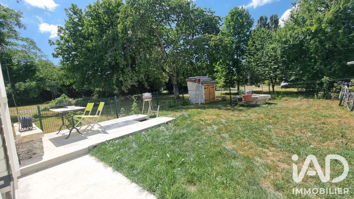 Maison 105 m² à Saint-Genis-De-Saintonge  - photo 6
