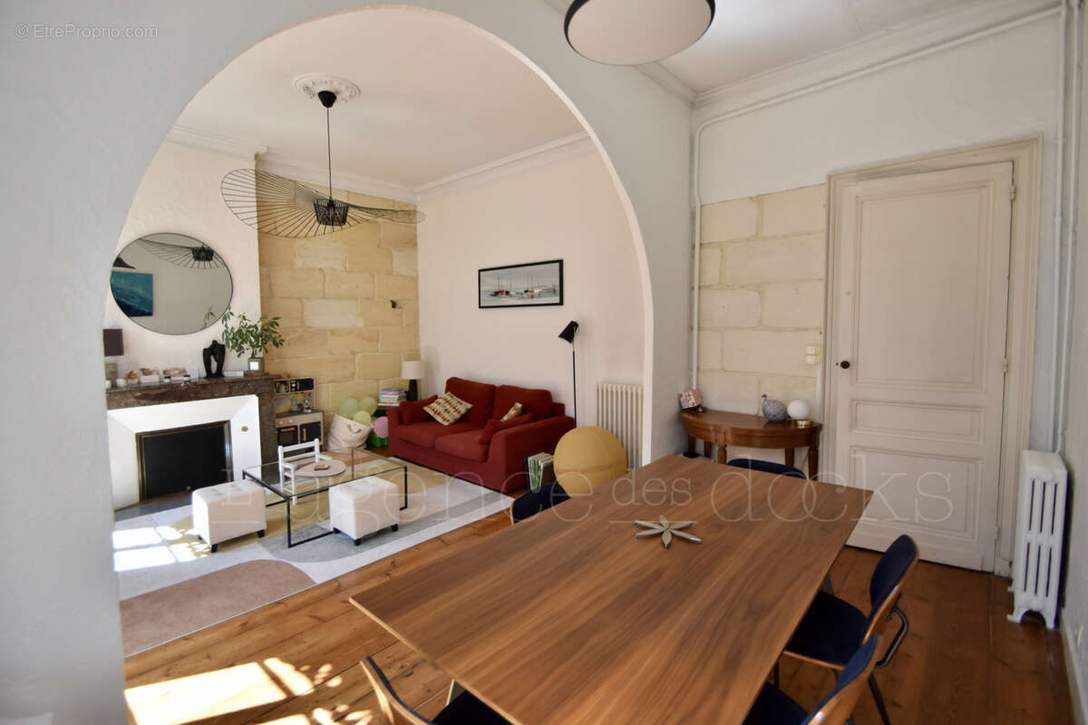 Appartement à BORDEAUX