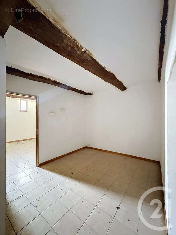 Maison à POURCIEUX