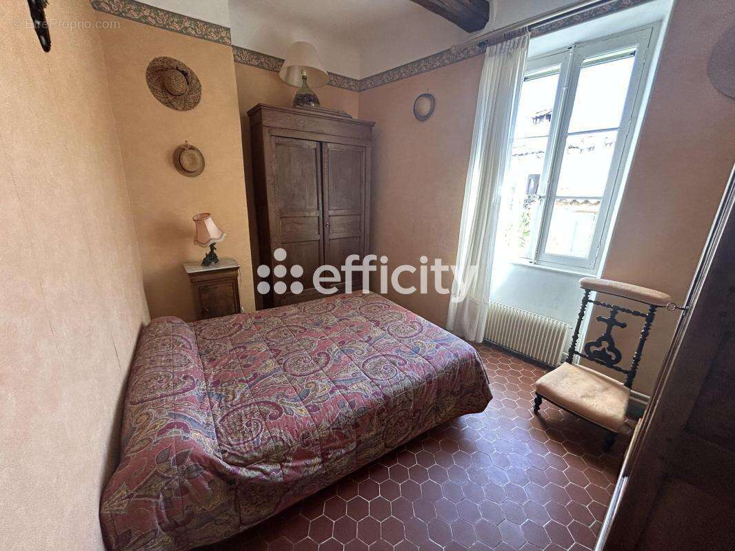 Maison à SAINT-MARTIN-DE-CASTILLON