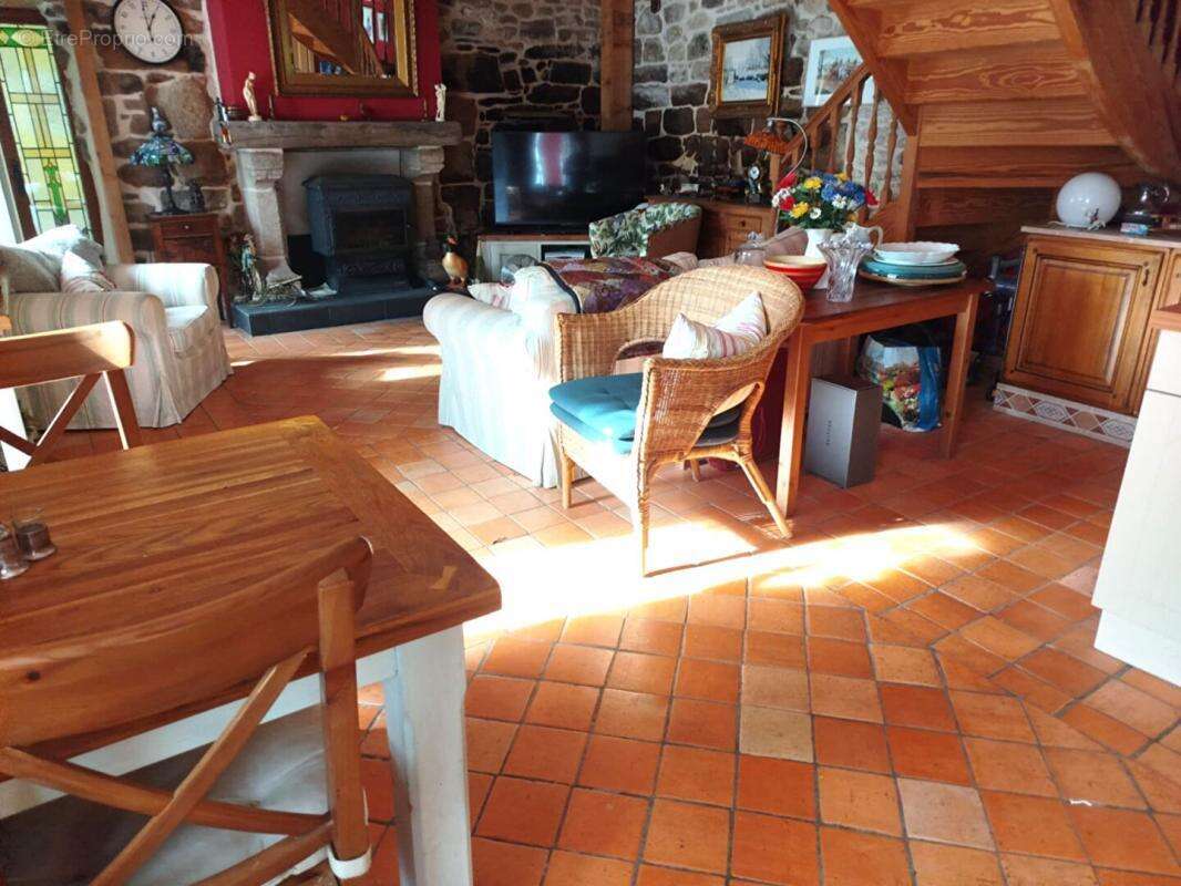 Maison à GUEMENE-SUR-SCORFF