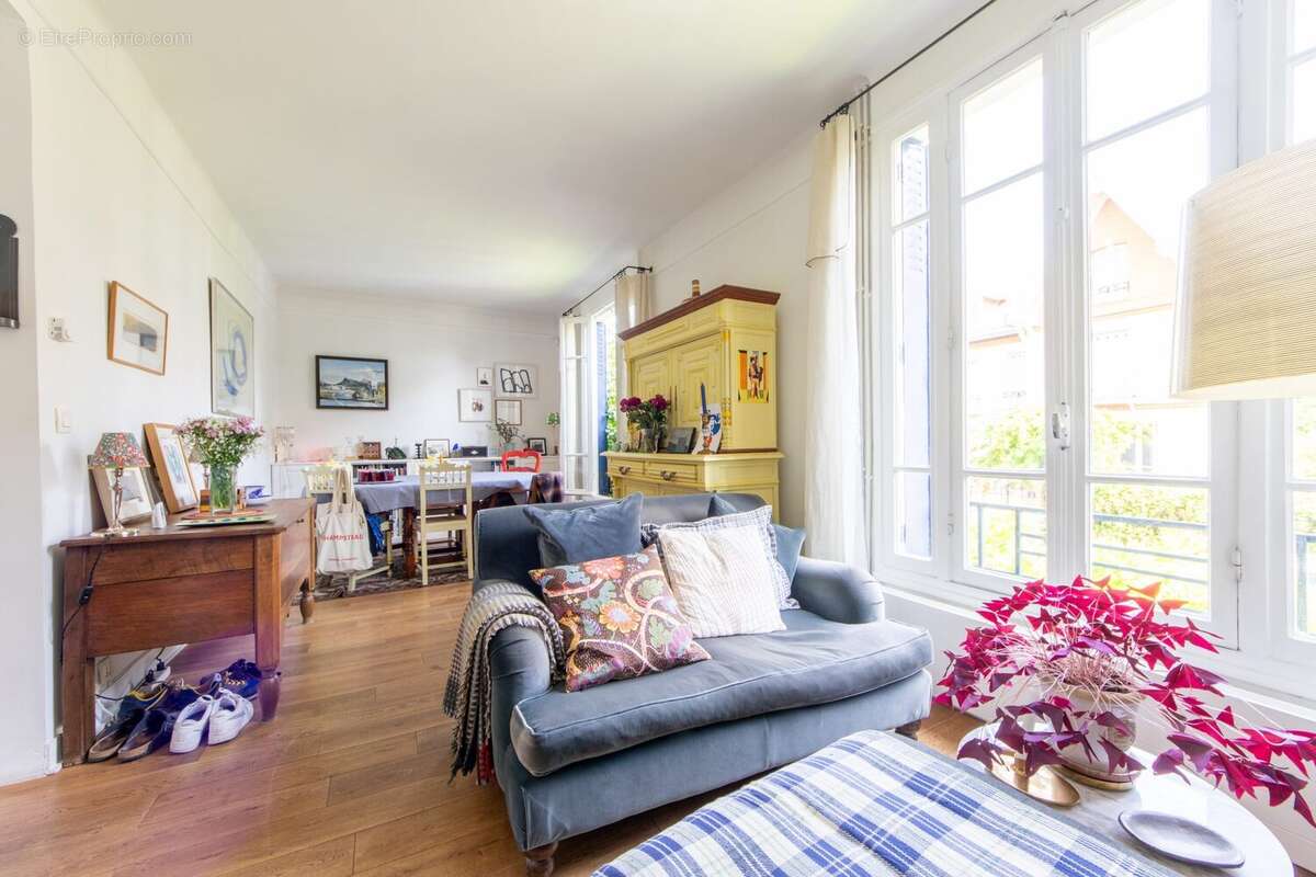 Maison à BOURG-LA-REINE