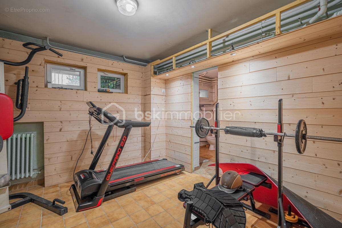 Appartement à BRIE-ET-ANGONNES