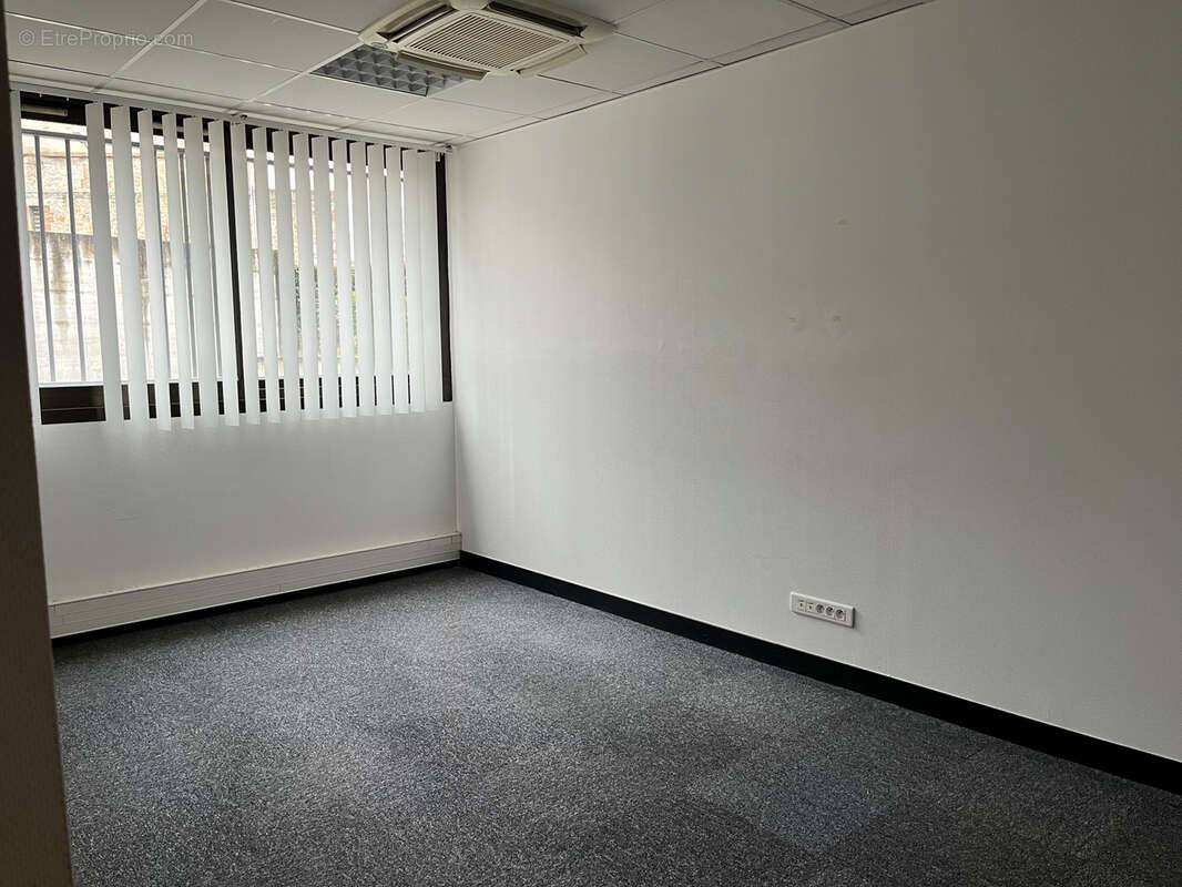 Commerce à SAINT-ETIENNE