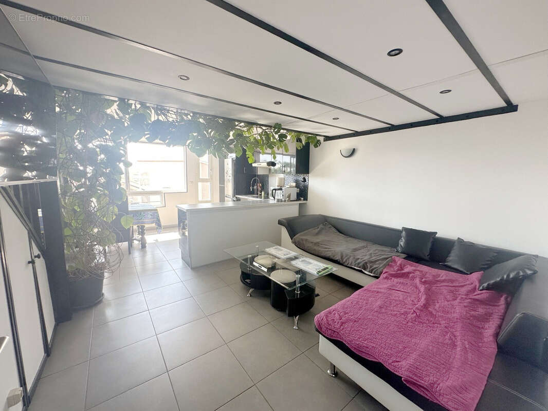 Appartement à CANDILLARGUES