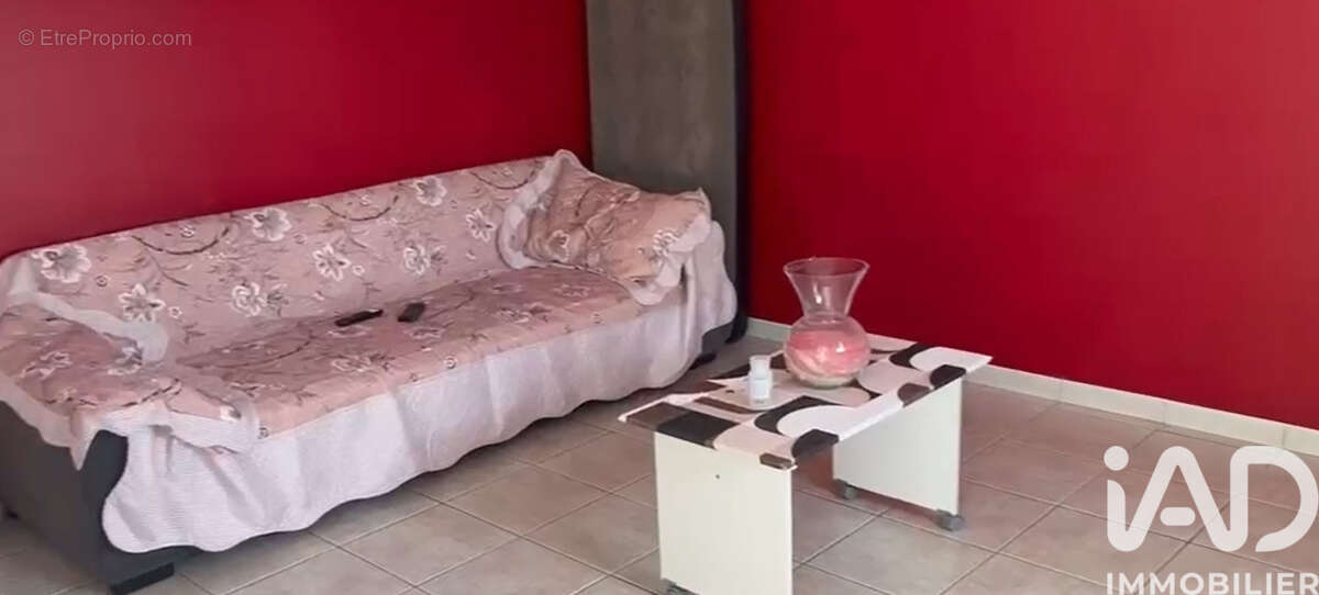 Photo 2 - Appartement à SAINT-DENIS