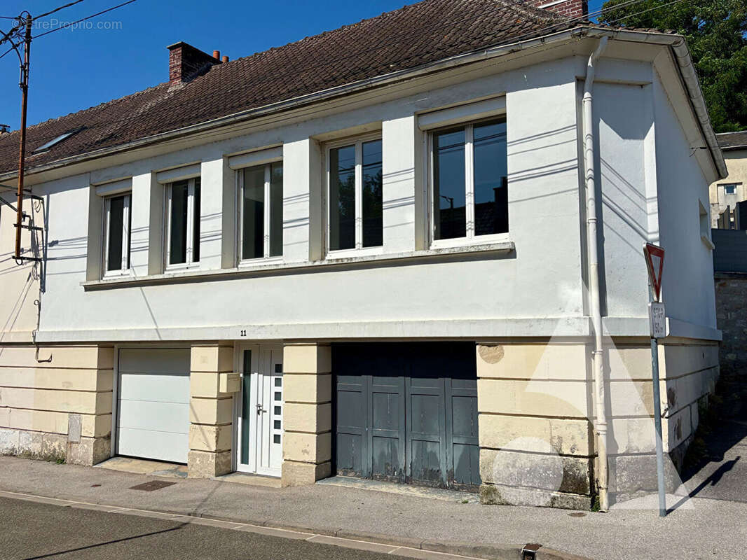 Maison à NANTEUIL-LE-HAUDOUIN