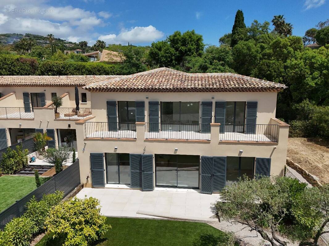 Maison à GRIMAUD