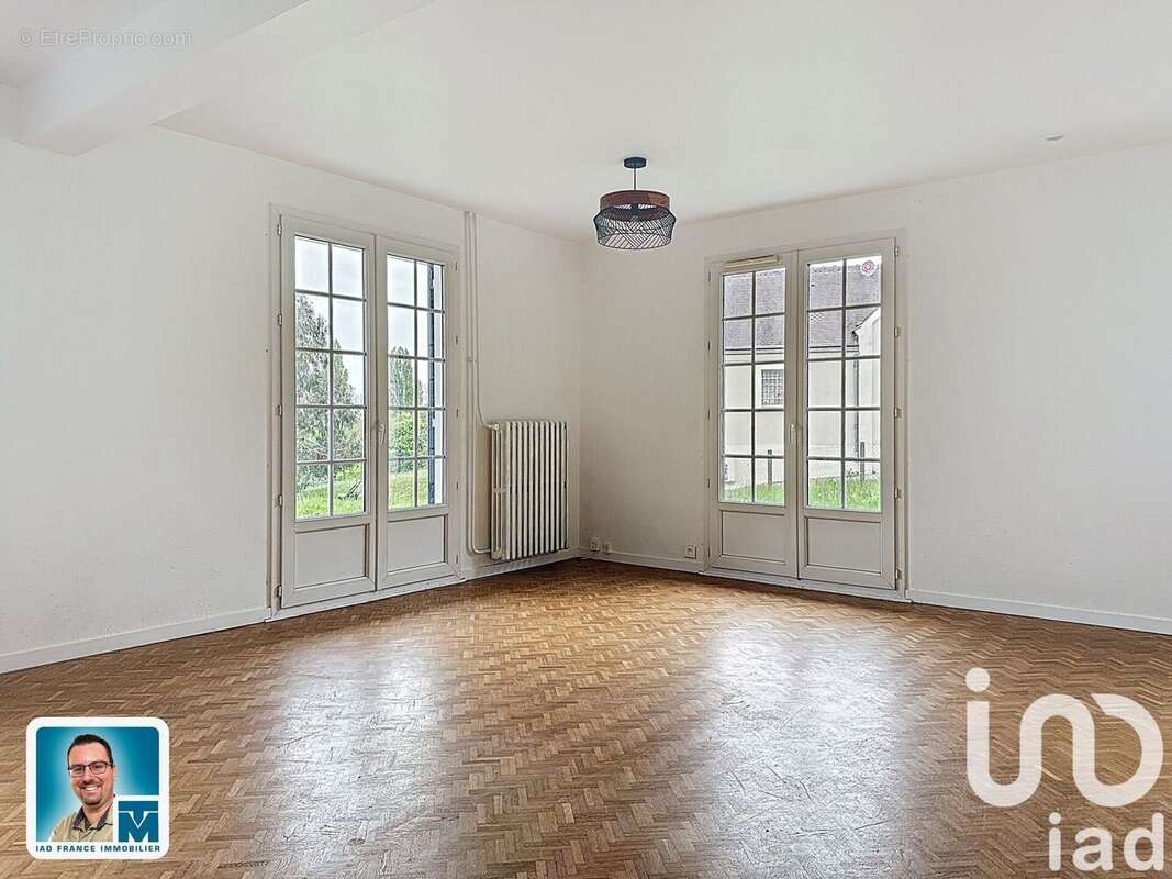 Photo 9 - Maison à ECLUZELLES