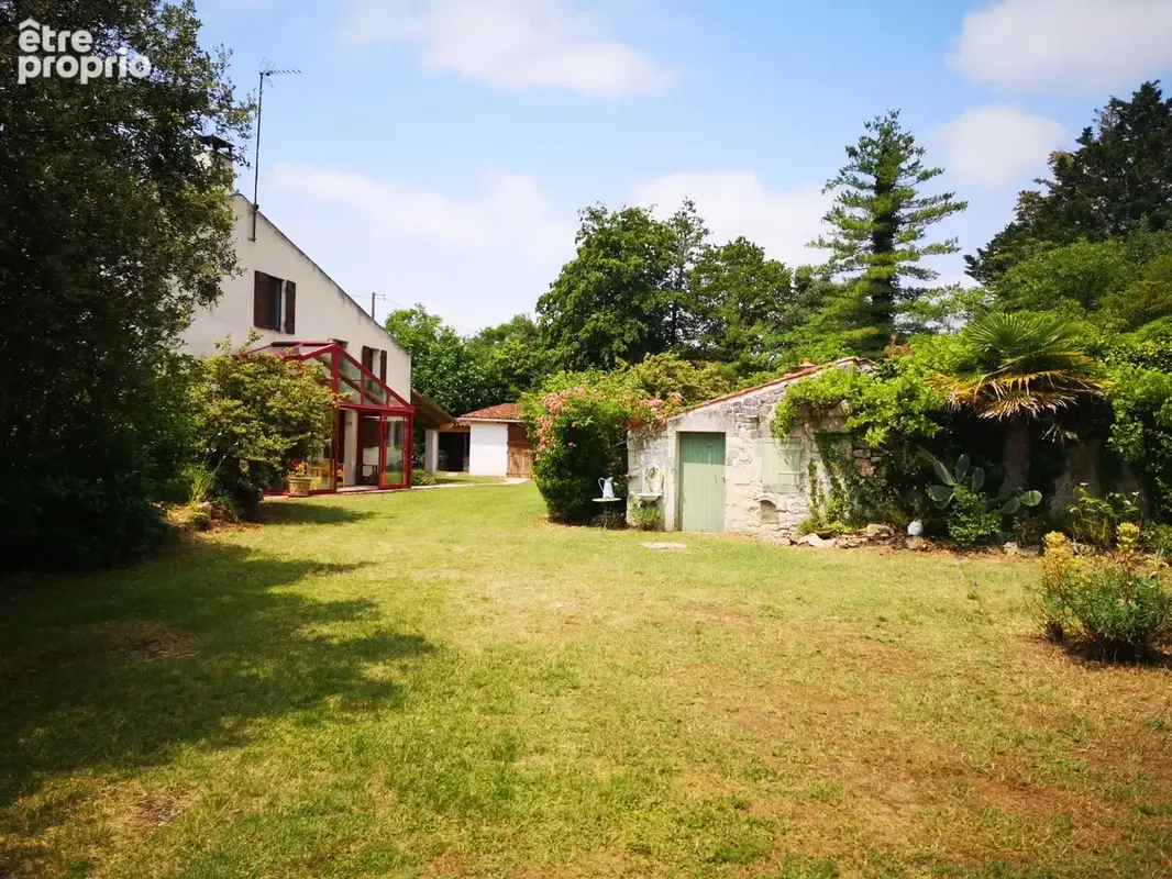 Dpt Charente Maritime (17), à vendre BORDS  2 maisons - photo 16