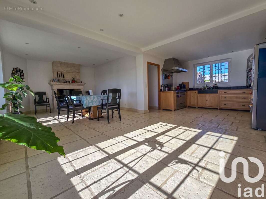 Photo 7 - Maison à SAINT-PIERRE-DU-PERRAY