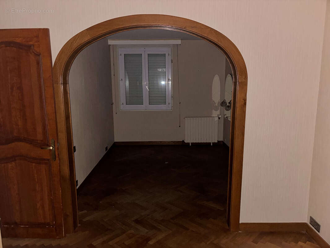 Maison à CHATEAU-GONTIER