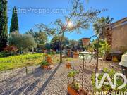 Photo 1 - Maison à PUGET-VILLE