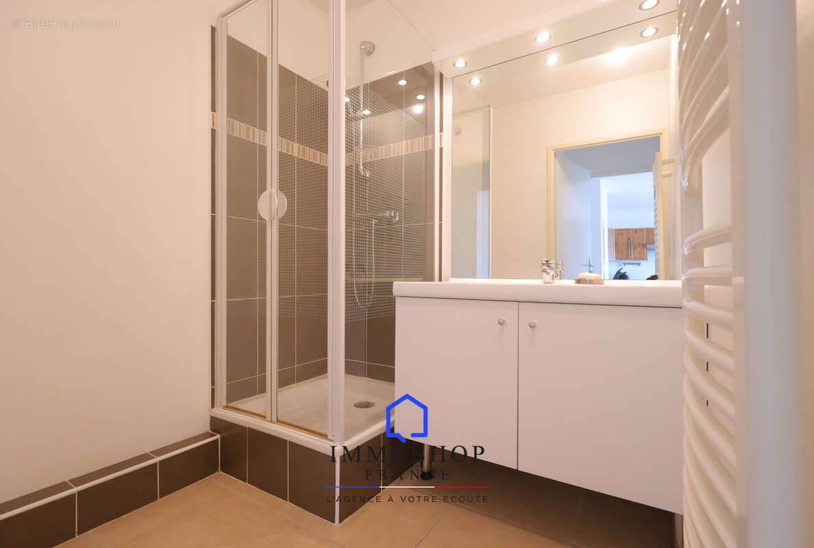 Appartement à MARSEILLE-14E