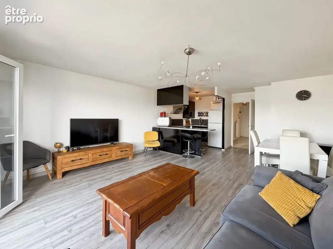 A VENDRE - Appartement dernier étage T2 54m2 - Annemasse Gare - photo 3