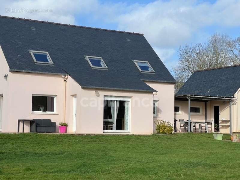 Maison adaptée PMR à vendre 6 chambres TRESSIGNAUX (22) - photo 2