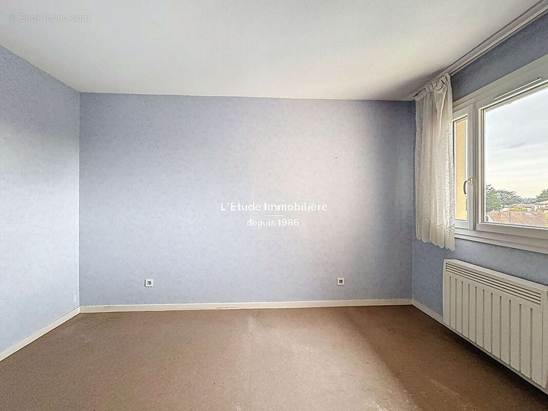 Appartement à SATHONAY-CAMP