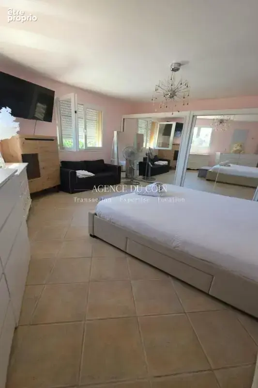 ? tourves – propriété de charme avec piscine et dépendance a - photo 11