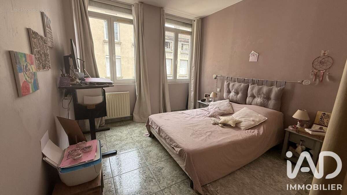Appartement 124 m² à Saint-Etienne  - photo 7