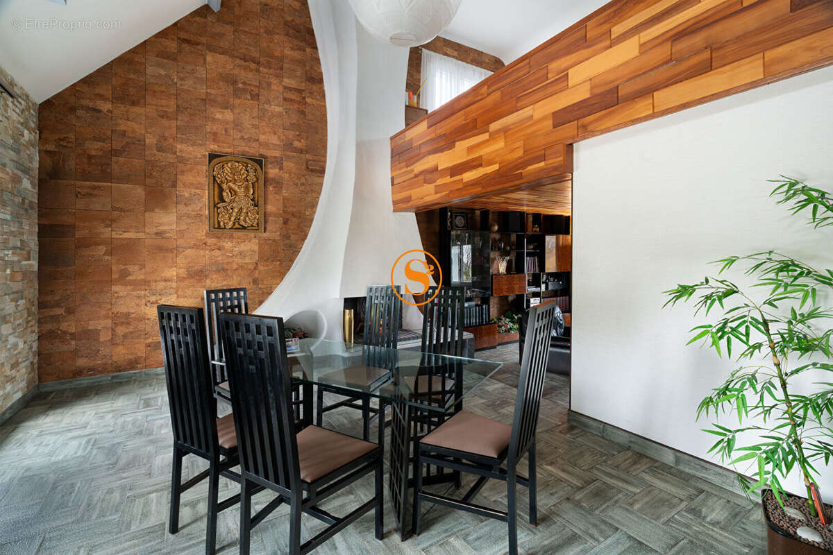 Maison à SAINT-WITZ