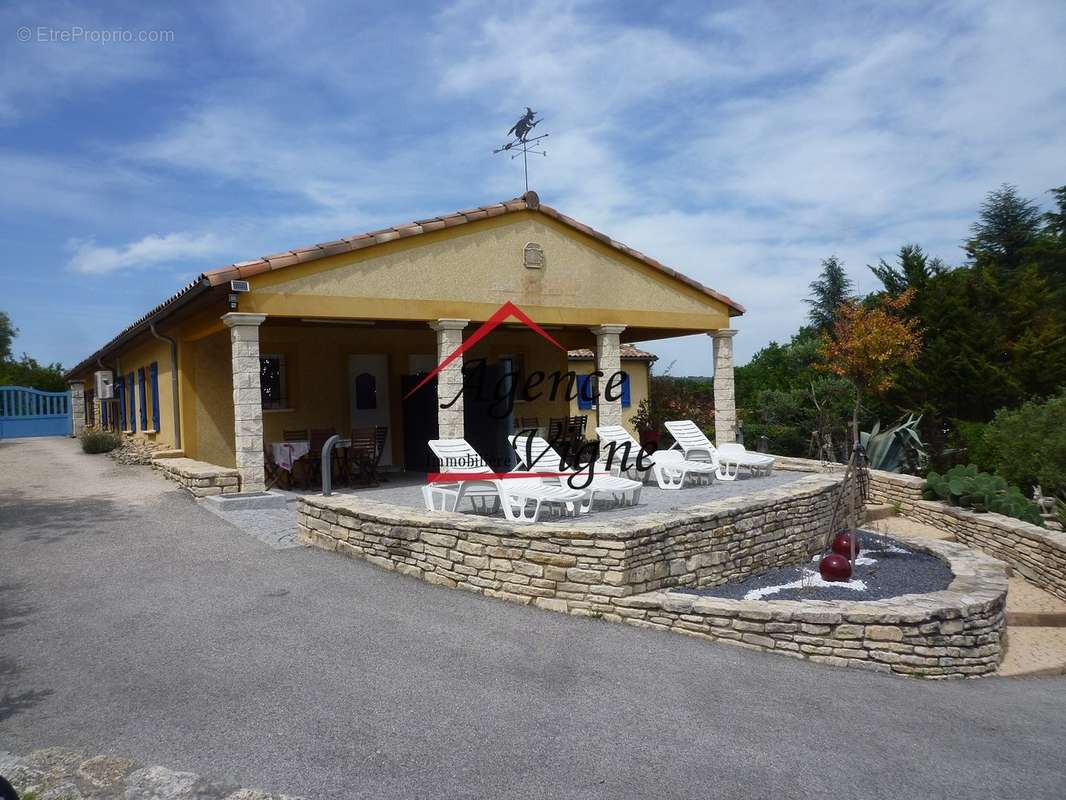 Maison à SAINT-AMBROIX