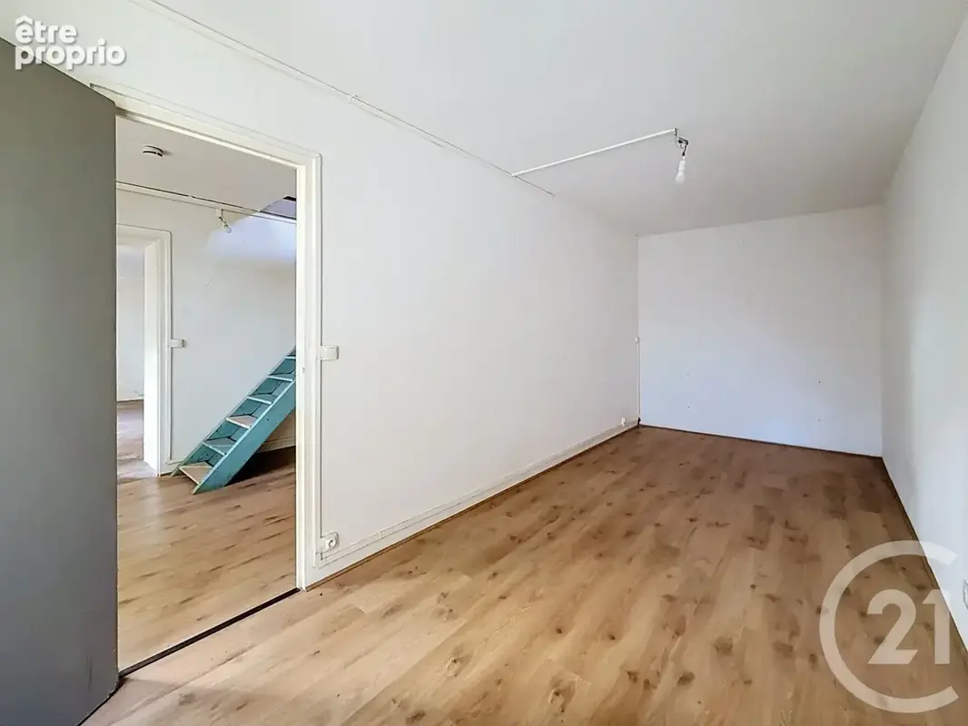 Maison 5 pièces 122 m² à vendre à Vulaines-Les-Provins (77160) - photo 8