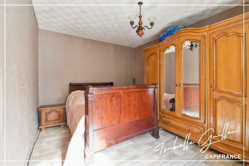 Maison à CHATEAUMEILLANT