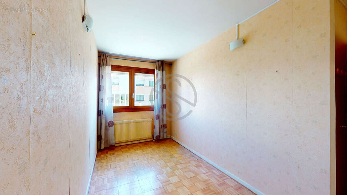 Appartement à SEYSSINET-PARISET